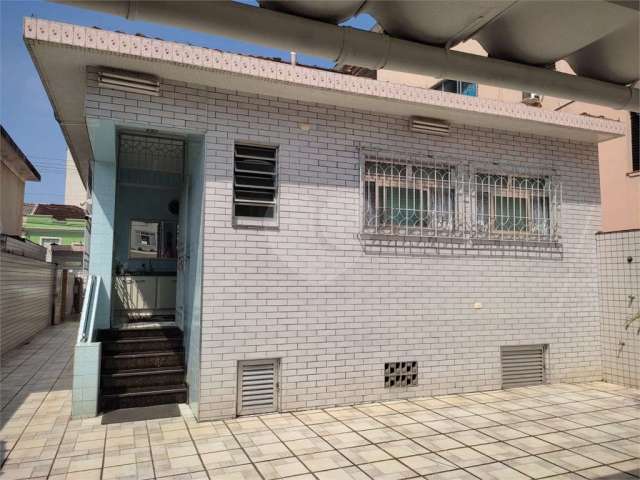 Casa com 3 quartos à venda na Rua Carlos Gomes, 256, Marapé, Santos, 237 m2 por R$ 2.400.000