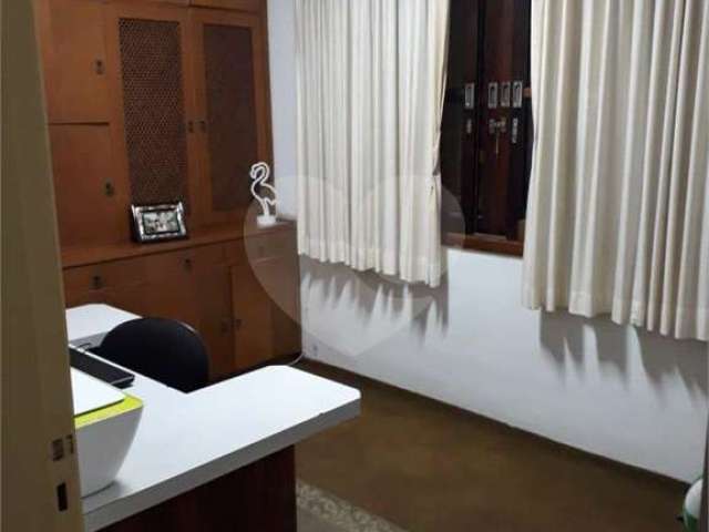 Casa com 3 quartos à venda na Rua Leonardo de Fássio, 495, Jardim Santa Helena, São Paulo, 90 m2 por R$ 800.000