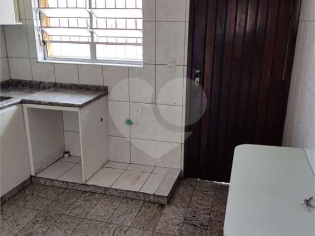 Casa com 3 quartos à venda na Avenida Daniel Malettini, 591, Vila Aurora (Zona Norte), São Paulo, 230 m2 por R$ 790.000