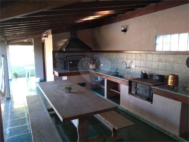 Casa com 2 quartos à venda na Rua José de Assis Gonçalves, 245, Portal São Marcelo, Bragança Paulista, 250 m2 por R$ 800.000