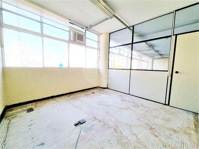 Casa comercial para alugar na Largo do Arouche, 24, República, São Paulo, 553 m2 por R$ 12.000