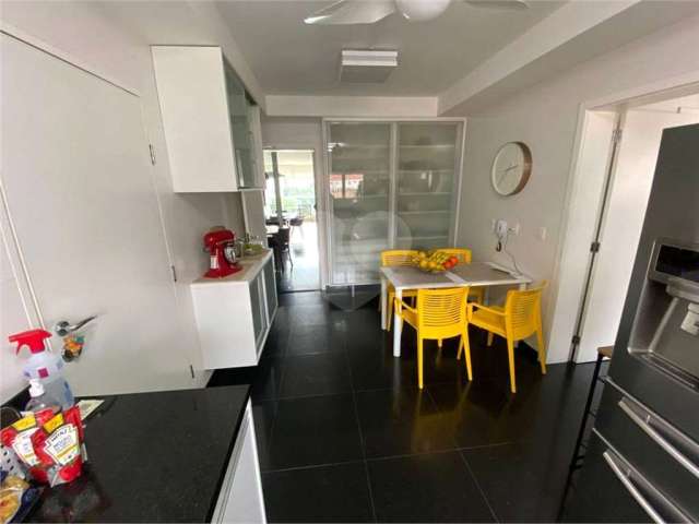 Apartamento com 3 quartos à venda na Rua dos Caetés, 239, Perdizes, São Paulo, 272 m2 por R$ 5.999.000