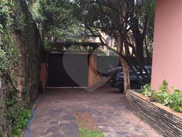 Casa com 3 quartos à venda na Rua Natingui, 1286, Vila Madalena, São Paulo, 280 m2 por R$ 6.800.000