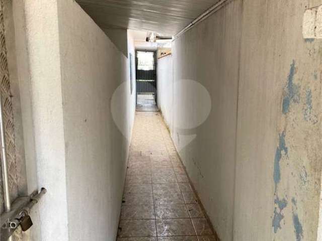 Casa com 4 quartos à venda na Avenida Francisco Vieira Bueno, 526, Vila Primavera, São Paulo, 300 m2 por R$ 540.000