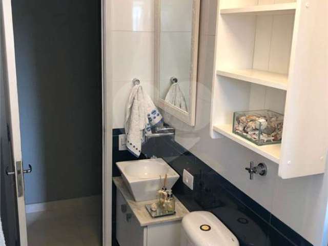 Apartamento com 2 quartos à venda na Rua Frei Manuel Calado, 29, Vila Marari, São Paulo, 60 m2 por R$ 270.000