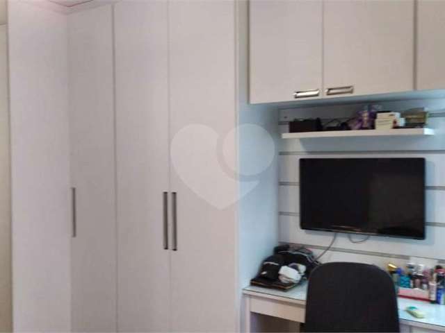 Casa com 3 quartos à venda na Rua Núbia, 198, Vila Nova Pauliceia, São Paulo, 250 m2 por R$ 950.000