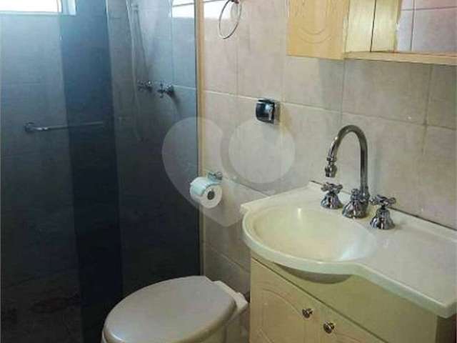 Casa com 3 quartos à venda na Rua Cassilândia, 94, Vila Prado, São Paulo, 203 m2 por R$ 800.000