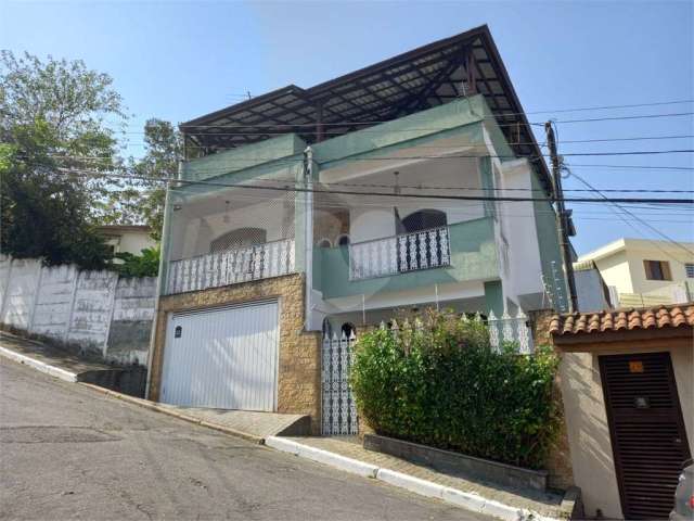 Casa com 3 quartos à venda na Rua Mateus Rodrigues, 182, Horto Florestal, São Paulo, 216 m2 por R$ 650.000