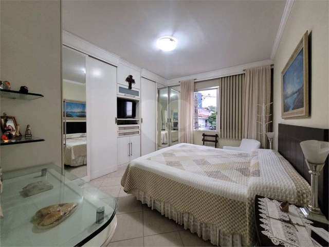 Casa com 5 quartos à venda na Rua Engenheiro Francisco Azevedo, 467, Jardim Vera Cruz, São Paulo, 240 m2 por R$ 2.570.000