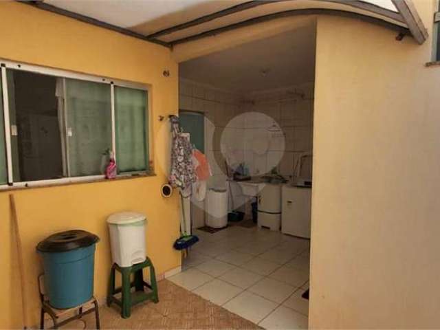 Casa com 3 quartos à venda na Rua São Sebastião, 2590, Centro, São Carlos, 167 m2 por R$ 695.000