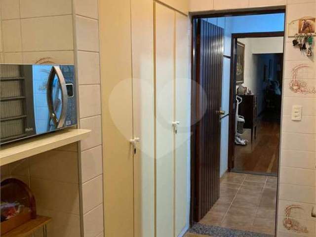 Casa com 3 quartos à venda na Rua Antônio Nadruz Dib, 107, Chora Menino, São Paulo, 255 m2 por R$ 898.000