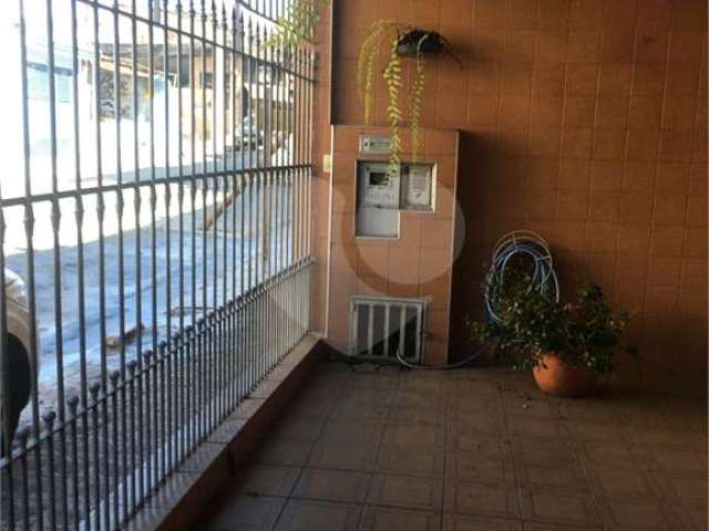 Casa com 2 quartos à venda na Rua Carlos dos Santos, 1013, Jardim Brasil (Zona Norte), São Paulo, 203 m2 por R$ 600.000