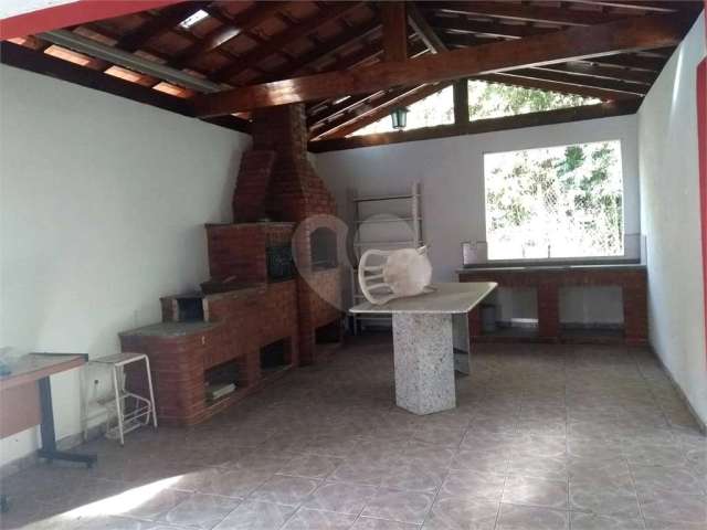 Chácara / sítio com 2 quartos à venda na Estrada da Capelinha, 405, Parque Residencial Itapeti, Mogi das Cruzes, 3800 m2 por R$ 580.000