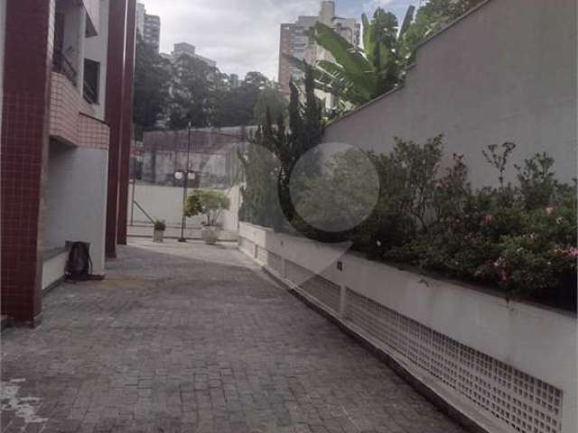 Apartamento com 3 quartos à venda na Rua Eduardo Ambuba, 95, Vila Andrade, São Paulo, 83 m2 por R$ 540.000