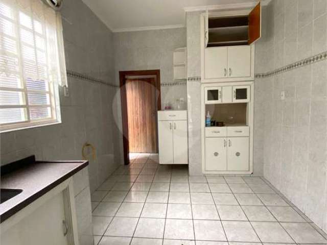 Casa com 2 quartos à venda na Rua Norma, 2, Centro, Mogi das Cruzes, 98 m2 por R$ 450.000