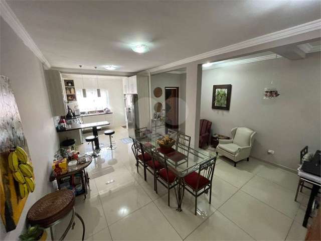 Casa com 3 quartos à venda na Rua Veríssimo da Silva, 151, Jardim Nossa Senhora do Carmo, São Paulo, 320 m2 por R$ 960.000