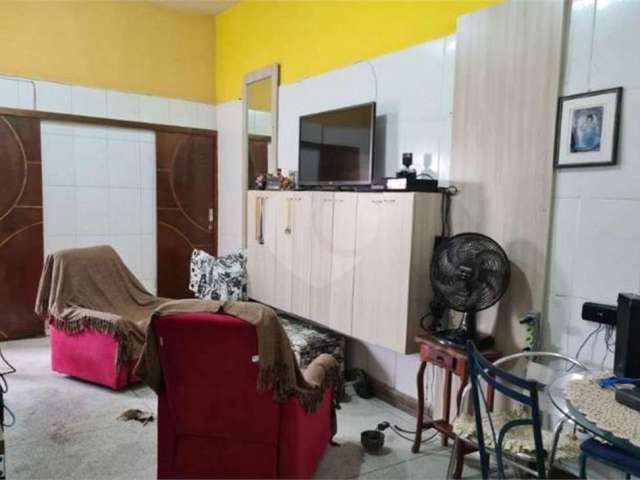 Casa com 3 quartos à venda na Rua Guaxuma, 15, Vila Rio Branco, São Paulo, 240 m2 por R$ 905.000