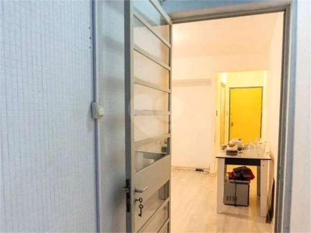 Apartamento com 1 quarto à venda na Rua Maria Borba, 83, Vila Buarque, São Paulo, 550 m2 por R$ 270.000