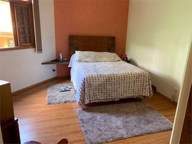 Casa em condomínio fechado com 3 quartos à venda na Rua Minneápolis, 390, São Fernando Residência, Barueri, 260 m2 por R$ 1.350.000