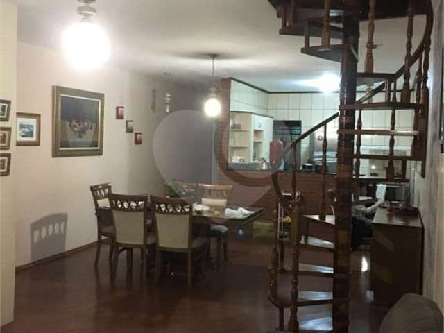 Casa com 3 quartos à venda na Rua Ipiobuna, 264, Jardim Cumbica, Guarulhos, 280 m2 por R$ 530.000