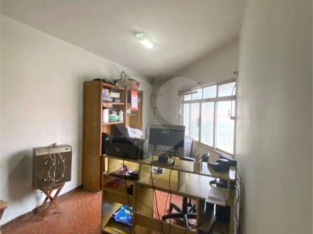 Casa com 3 quartos à venda na Rua Manuel Garcia, 95, Vila Baruel, São Paulo, 187 m2 por R$ 950.000