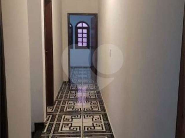 Casa com 5 quartos à venda na Rua Domingos João de Carvalho, 39, Jardim Tuã, São Paulo, 220 m2 por R$ 650.000