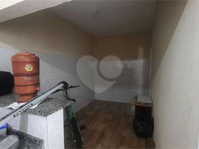 Casa com 3 quartos à venda na Rua Geishofer, 109, Jardim Baruch, Guarulhos, 204 m2 por R$ 480.000