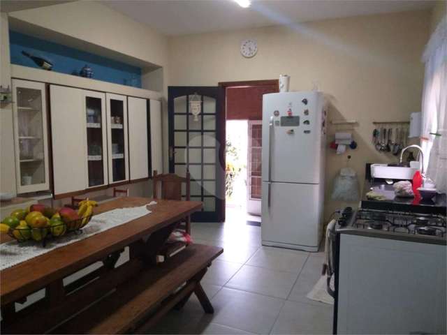 Casa com 4 quartos à venda na Rua Josefina Arnoni, 555, Vila Irmãos Arnoni, São Paulo, 121 m2 por R$ 900.000