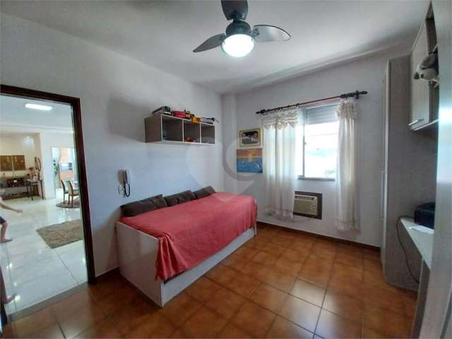 Apartamento com 3 quartos à venda na Rua Princesa Isabel, 235, Vila Belmiro, Santos, 219 m2 por R$ 960.000