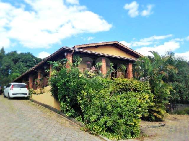 Casa com 4 quartos à venda na Estrada Municipal da Capela, 1731, Capela, Vinhedo, 1066 m2 por R$ 1.200.000