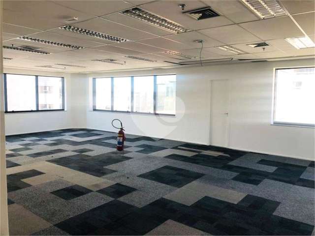 Sala comercial para alugar na Rua Doutor Renato Paes de Barros, 750, Itaim Bibi, São Paulo, 60 m2 por R$ 26.000