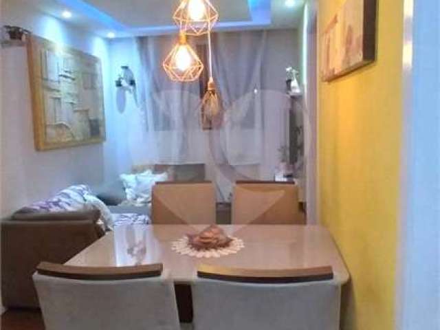 Apartamento com 3 quartos à venda na Rua Cruz do Espírito Santo, 1026, Jardim Lajeado, São Paulo, 50 m2 por R$ 210.000