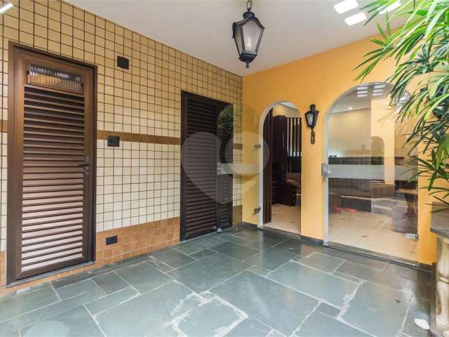 Casa com 3 quartos à venda na Rua Carlos Camargo Aranha, 57, Jardim São Paulo (Zona Norte), São Paulo, 215 m2 por R$ 1.300.000