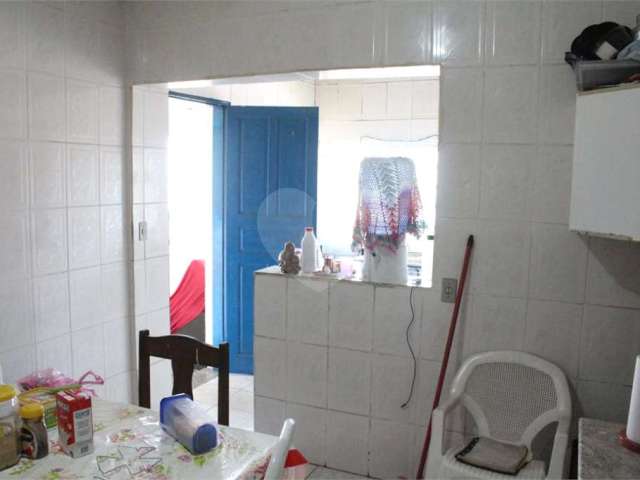 Casa com 3 quartos à venda na Avenida Venturosa, 1445, Jardim Cumbica, Guarulhos, 250 m2 por R$ 851.000