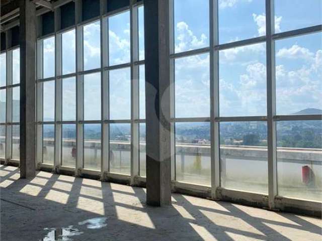 Sala comercial à venda na Avenida Copacabana, 325, Dezoito do Forte Empresarial/Alphaville., Barueri, 700 m2 por R$ 30.000.000