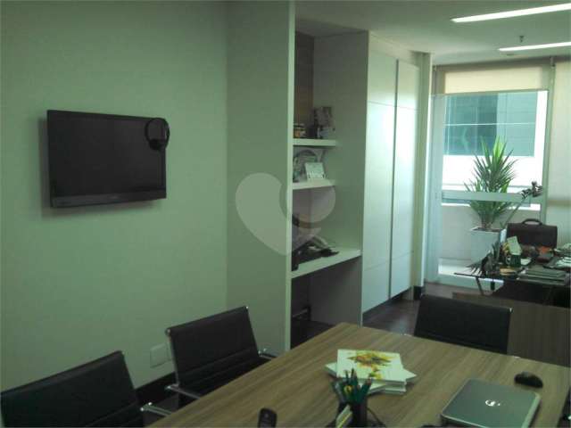 Ponto comercial à venda na Rua Verbo Divino, 2001, Chácara Santo Antônio, São Paulo, 100 m2 por R$ 990.000