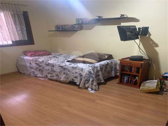 Casa em condomínio fechado com 4 quartos à venda na Avenida Água Fria, 645, Água Fria, São Paulo, 300 m2 por R$ 1.170.300