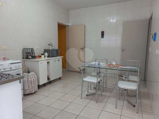 Casa com 3 quartos à venda na Avenida General Mac Arthur, 699, Vila Lageado, São Paulo, 300 m2 por R$ 1.229.000