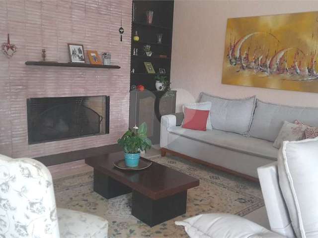 Casa com 4 quartos à venda na Avenida Nova Cantareira, 5856, Tucuruvi, São Paulo, 360 m2 por R$ 1.900.000