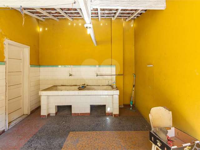 Casa com 4 quartos à venda na Rua dos Tamanás, 241, Vila Madalena, São Paulo, 420 m2 por R$ 3.800.000