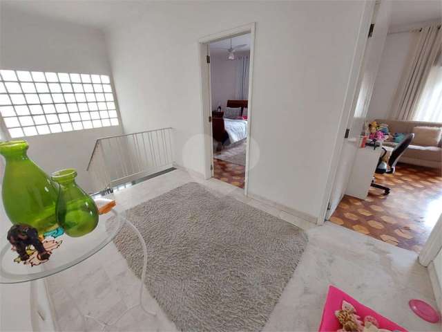 Casa com 3 quartos à venda na Rua Monsenhor Du Dreneuf, 364, Vila Moinho Velho, São Paulo, 240 m2 por R$ 1.000.000