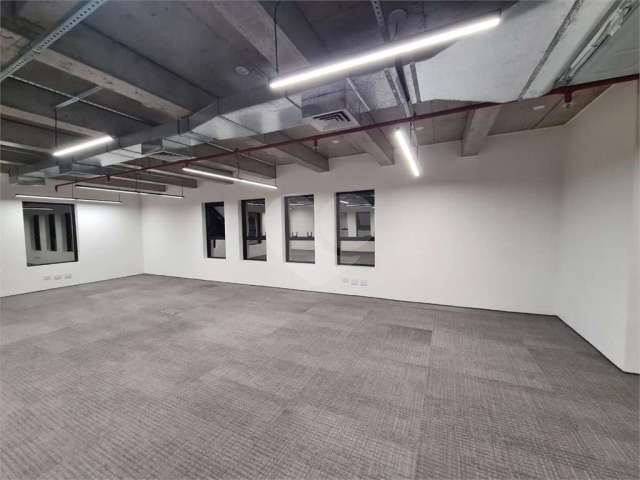 Sala comercial para alugar na Rua Cardeal Arcoverde, 1641, Pinheiros, São Paulo, 120 m2 por R$ 7.800