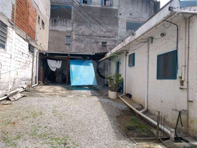 Casa com 2 quartos à venda na Rua Carlos Alberto Alves de Carvalho Pinto, 133, Jardim Santa Emilia, Guarulhos, 100 m2 por R$ 400.000