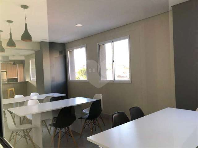 Apartamento com 2 quartos à venda na Rua Clodomiro de Oliveira, 770, Parque Reboucas, São Paulo, 32 m2 por R$ 360.000