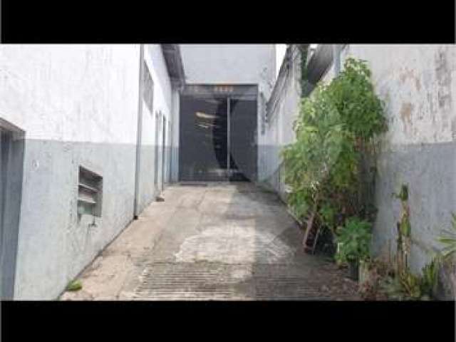 Barracão / Galpão / Depósito à venda na Rua Piraçununga, 164, Vila Bertioga, São Paulo, 500 m2 por R$ 3.200.000