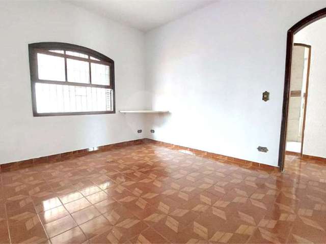 Casa com 3 quartos à venda na Rua Tupã, 160, Jardim Vila Formosa, São Paulo, 190 m2 por R$ 549.000