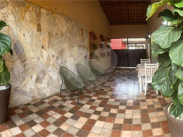 Casa com 3 quartos à venda na Rua Ernesto Sena, 305, Jardim Jussara, São Paulo, 231 m2 por R$ 980.000