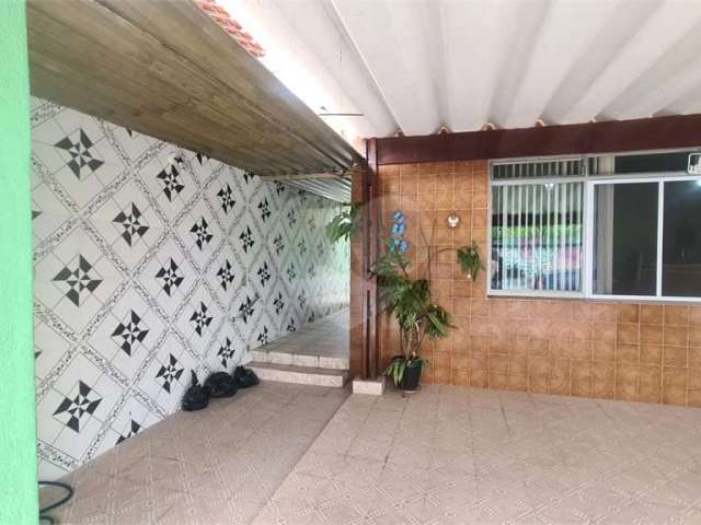 Casa com 3 quartos à venda na Rua das Bromeliáceas, 71, Parque das Árvores, São Paulo, 160 m2 por R$ 595.000