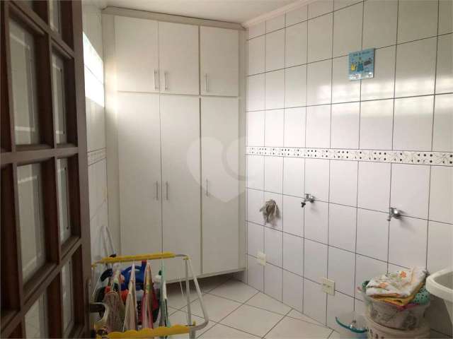 Casa com 3 quartos à venda na Rua Roberto de Molina Cintra, 101, Jardim D'Abril, Osasco, 200 m2 por R$ 670.000