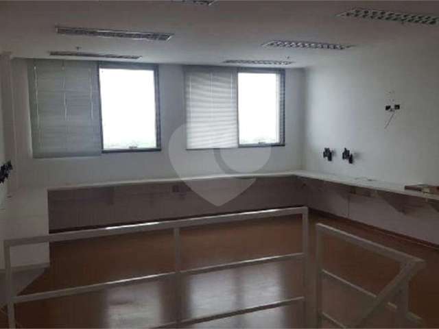 Sala comercial para alugar na Avenida General Furtado Nascimento, 740, Alto de Pinheiros, São Paulo, 100 m2 por R$ 5.200